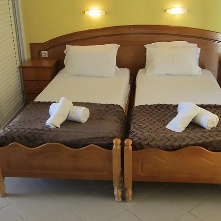 Cavos House Kávos