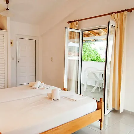 Cavos House Appartement *