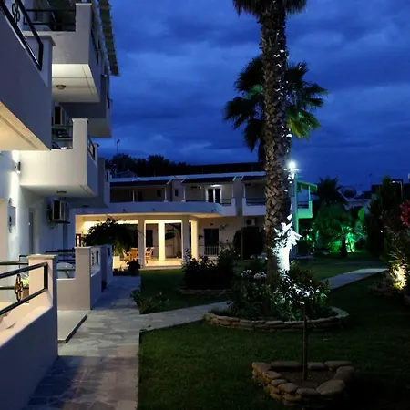Cavos House *