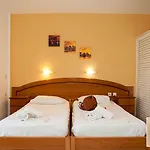 Appartamento Cavos House
