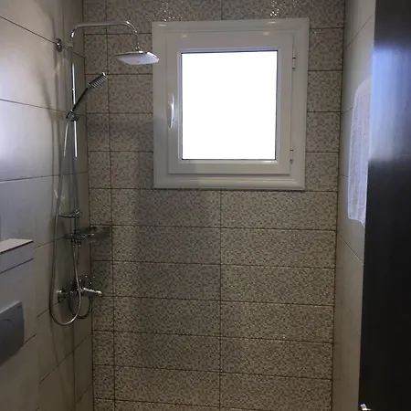 Cavos House * Kávos