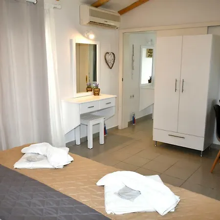 Cavos House * Kávos