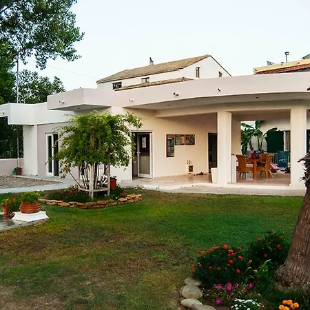 Appartement Cavos House