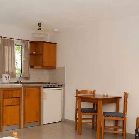 Cavos House Appartement *