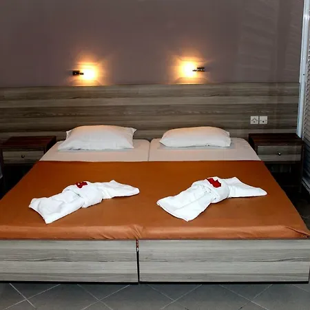 Cavos House Appartement *